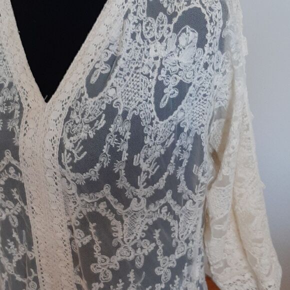 Chico's lacey top   - Picture 2 of 5